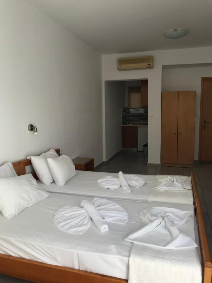 Marakis Aparthotel Chania  Buitenkant foto