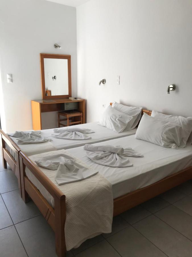 Marakis Aparthotel Chania  Buitenkant foto